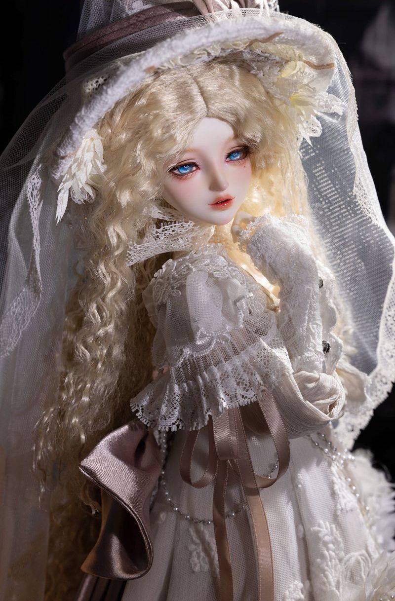1/4 Anastasia Wig | Item in Stock | WIG