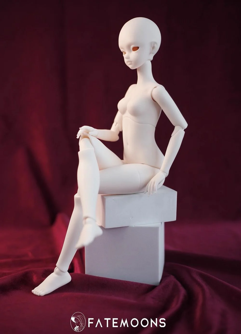 1/4 Girl Body (Large Breatst): Milk Skin | Preorder | PARTS - Image 3