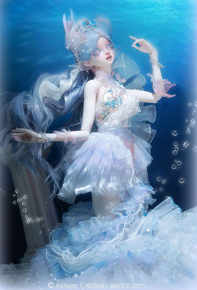 Iris | Preorder | DOLL - Image 6
