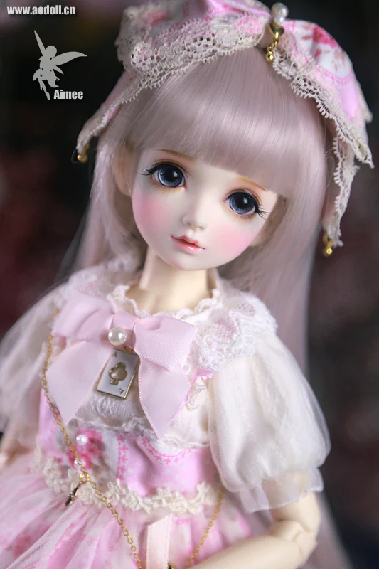 Aimee | Preorder | DOLL - Image 3