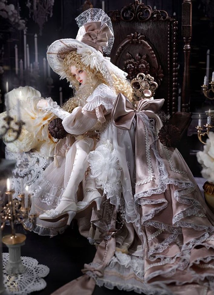 Anastasia | Preorder | DOLL - Image 7