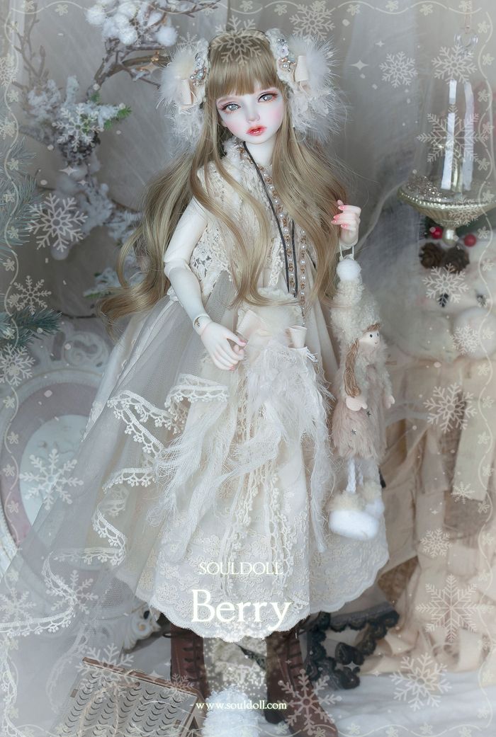 Berry | Preorder | DOLL - Image 10