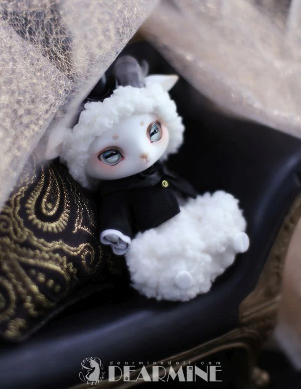 Blanc Noir LORENZ encore | Item in Stock | DOLL - Image 10