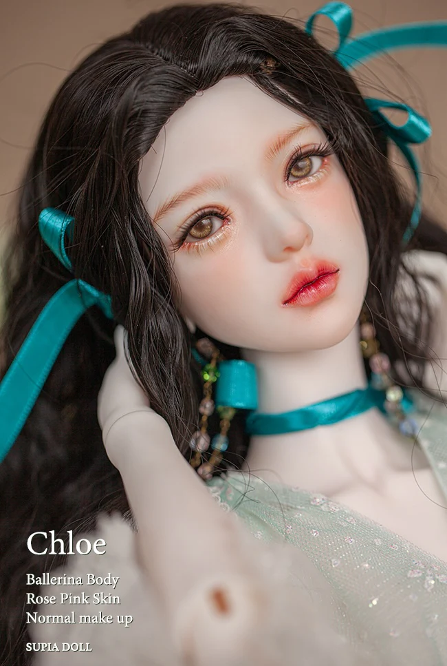 Chloe | Preorder | DOLL - Image 13