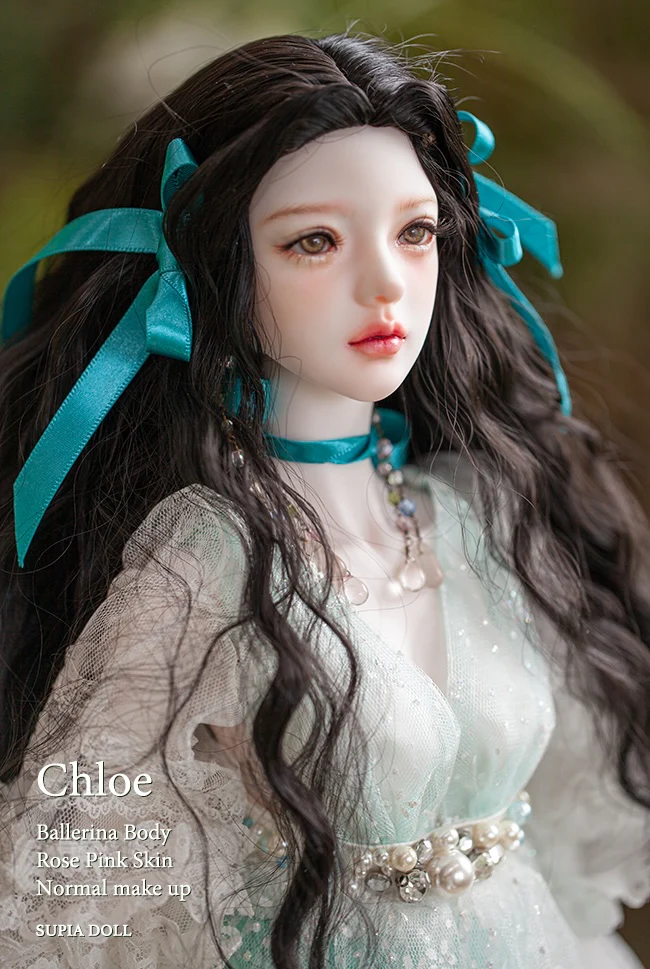 Chloe | Preorder | DOLL - Image 18