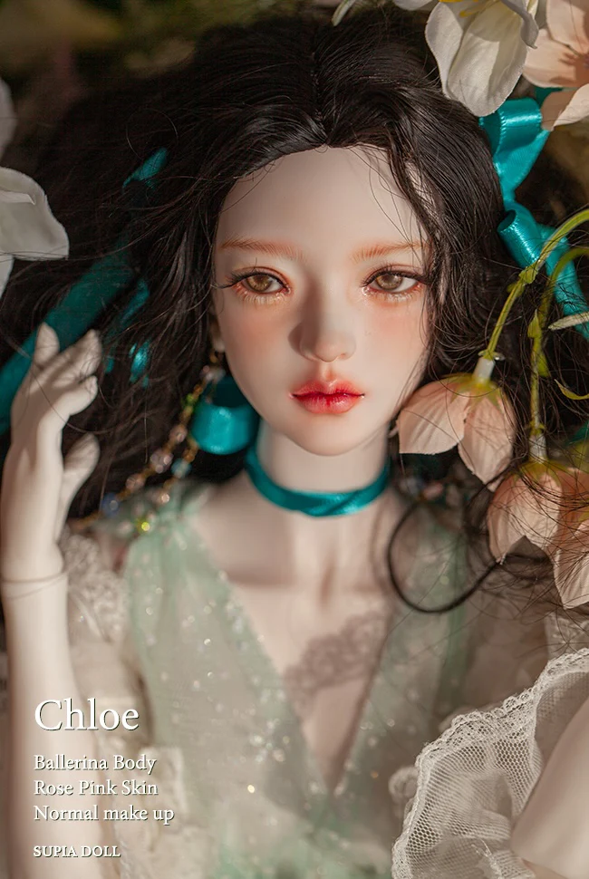 Chloe | Preorder | DOLL - Image 4