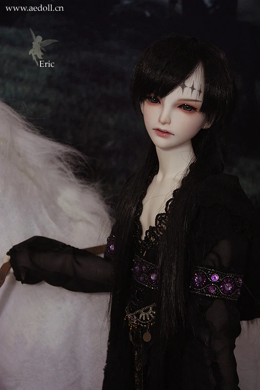 Eric | Preorder | DOLL - Image 3