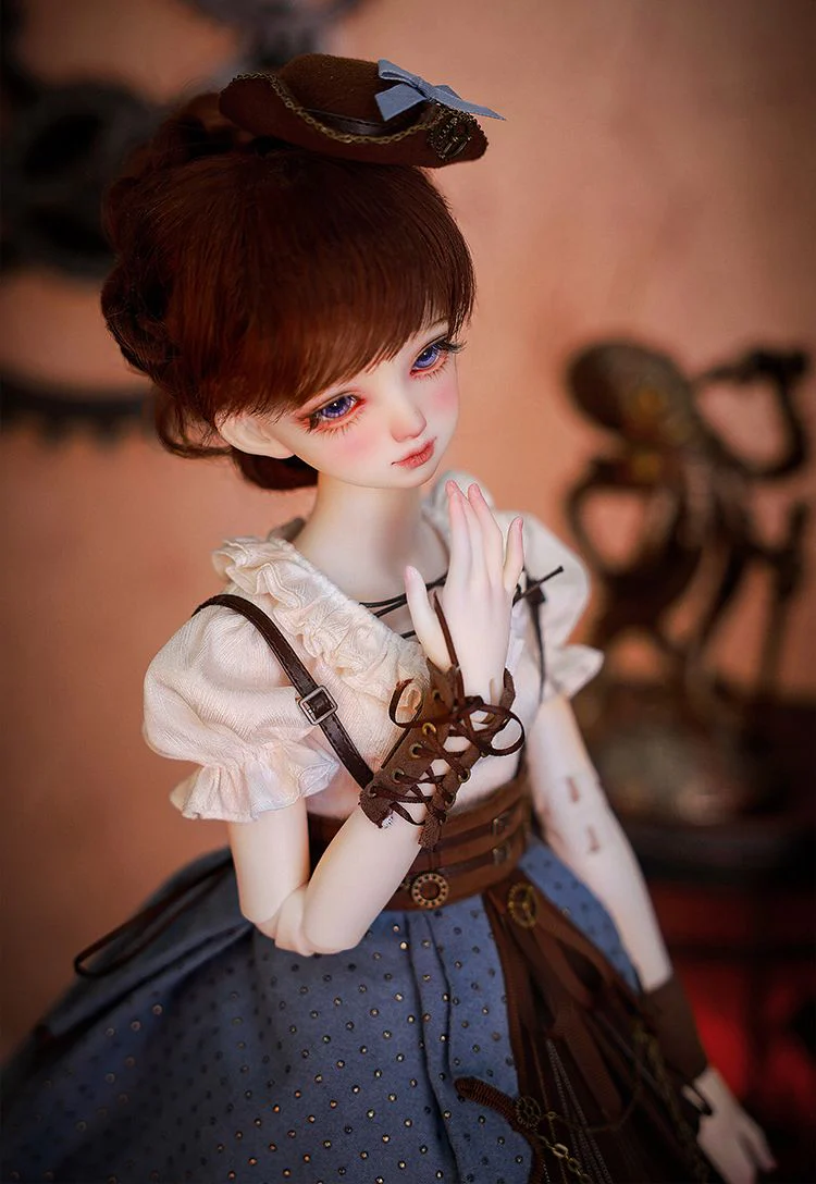 Cynthia | Preorder | DOLL - Image 6
