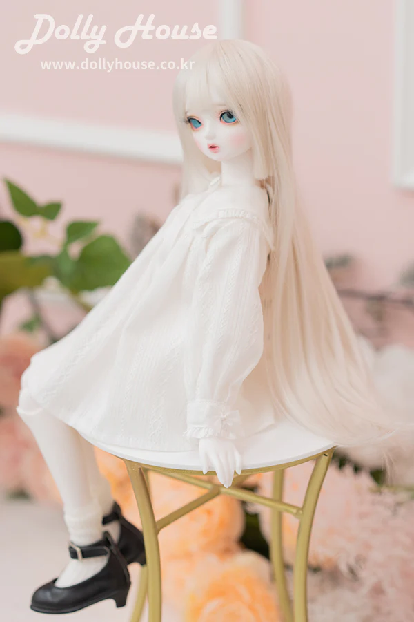 Daily - White | Preorder | OUTFIT - Image 4