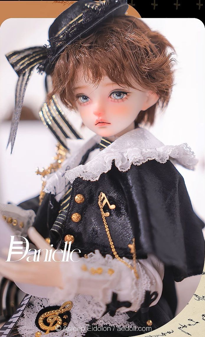 Danielle | Preorder | DOLL - Image 4