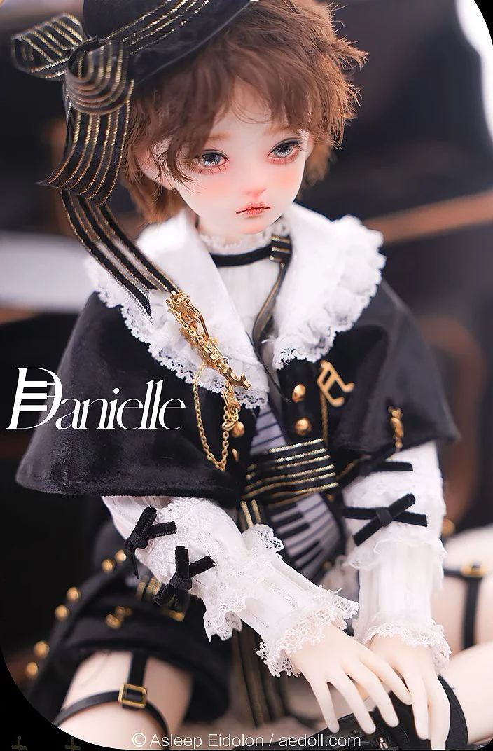 Danielle | Preorder | DOLL - Image 5
