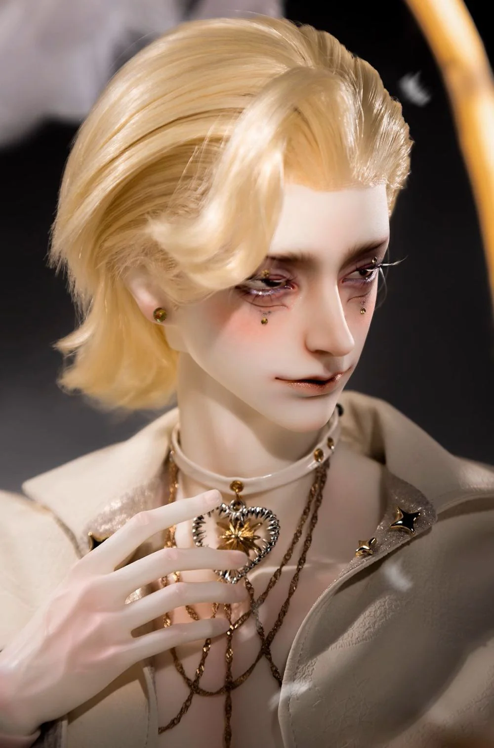 Evan | Preorder | DOLL - Image 4