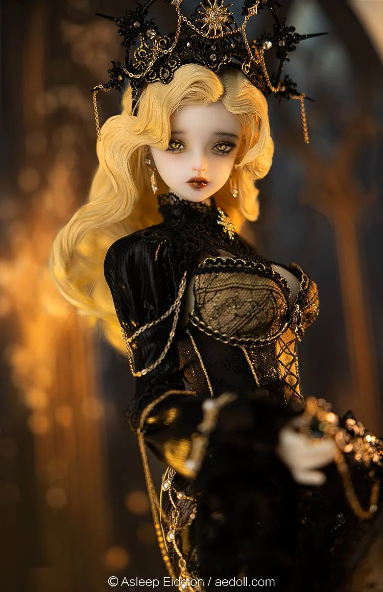Evelyn | PREORDER | DOLL - Image 5