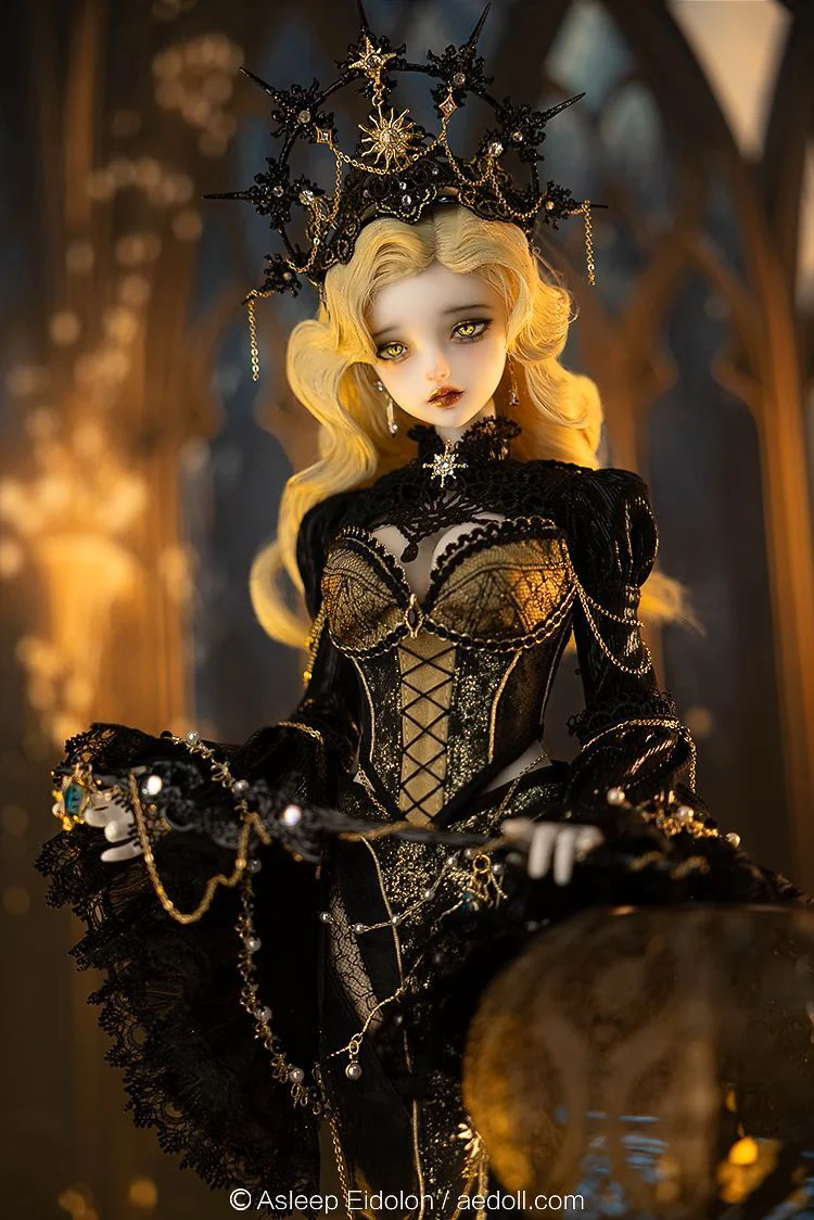 Evelyn | PREORDER | DOLL - Image 7