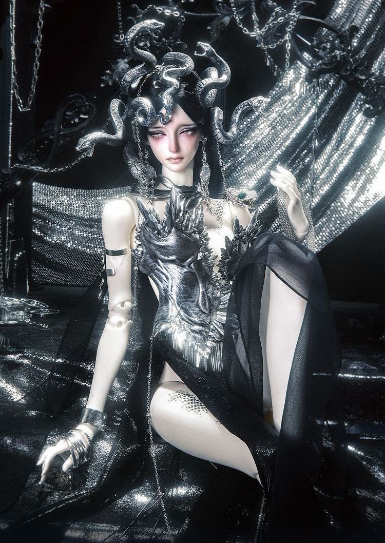 Gorgon | PREORDER | DOLL - Image 6