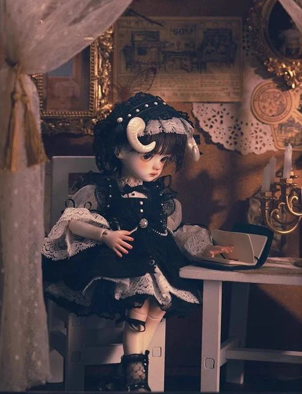 Hazel | Preorder | DOLL - Image 6