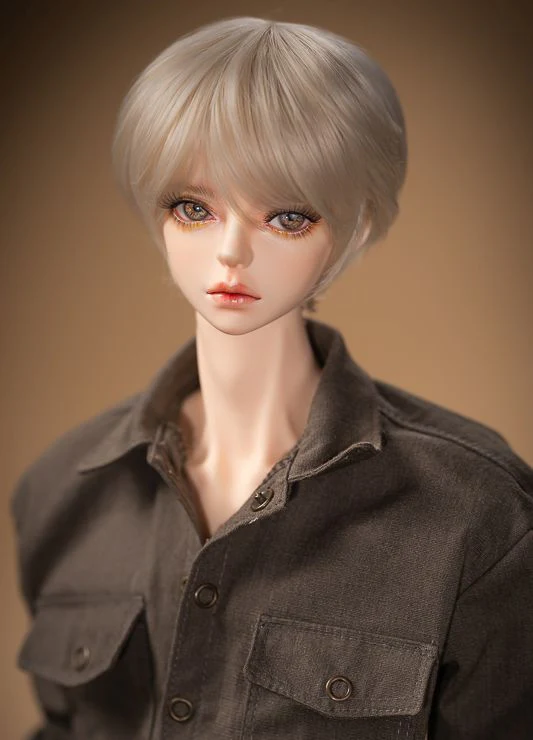 Ian | Preorder | DOLL