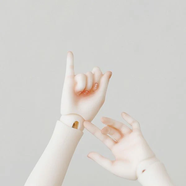 Lady Hands -Antique Coral Skin | Preorder | PARTS - Image 2