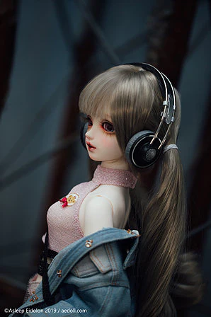 Lena | Preorder | DOLL - Image 3