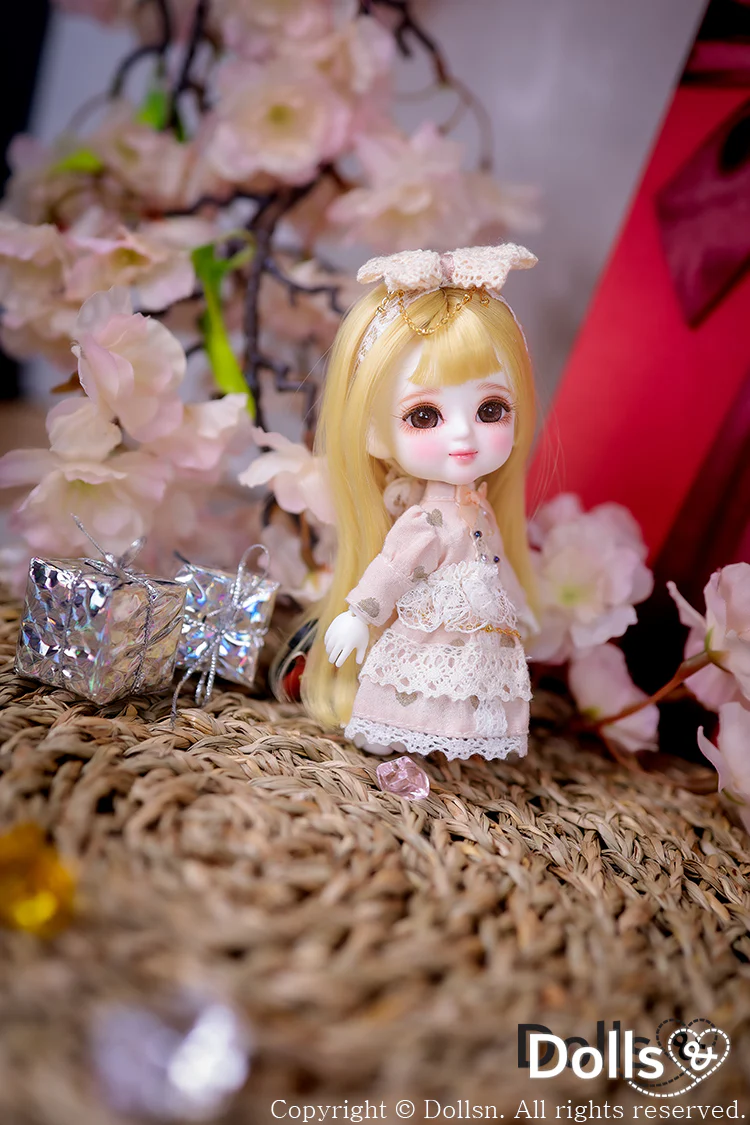 Lia | Preorder | DOLL - Image 10