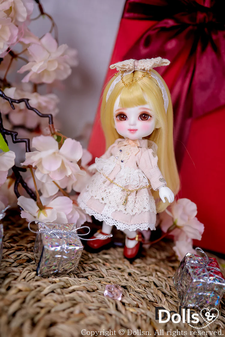 Lia | Preorder | DOLL - Image 6
