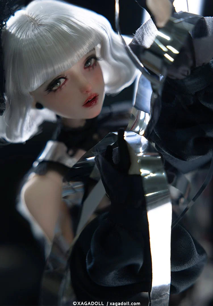 Liu Li | Preorder | DOLL - Image 3