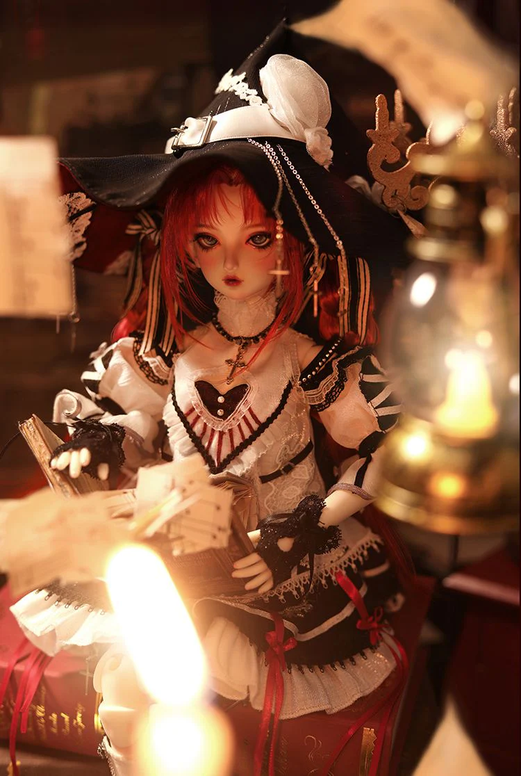 Lucia | Preorder | DOLL