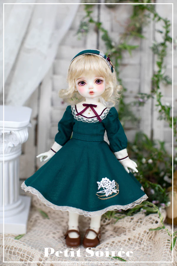 Margaret Dress (USD)-Green | Preorder | OUTFIT - Image 3