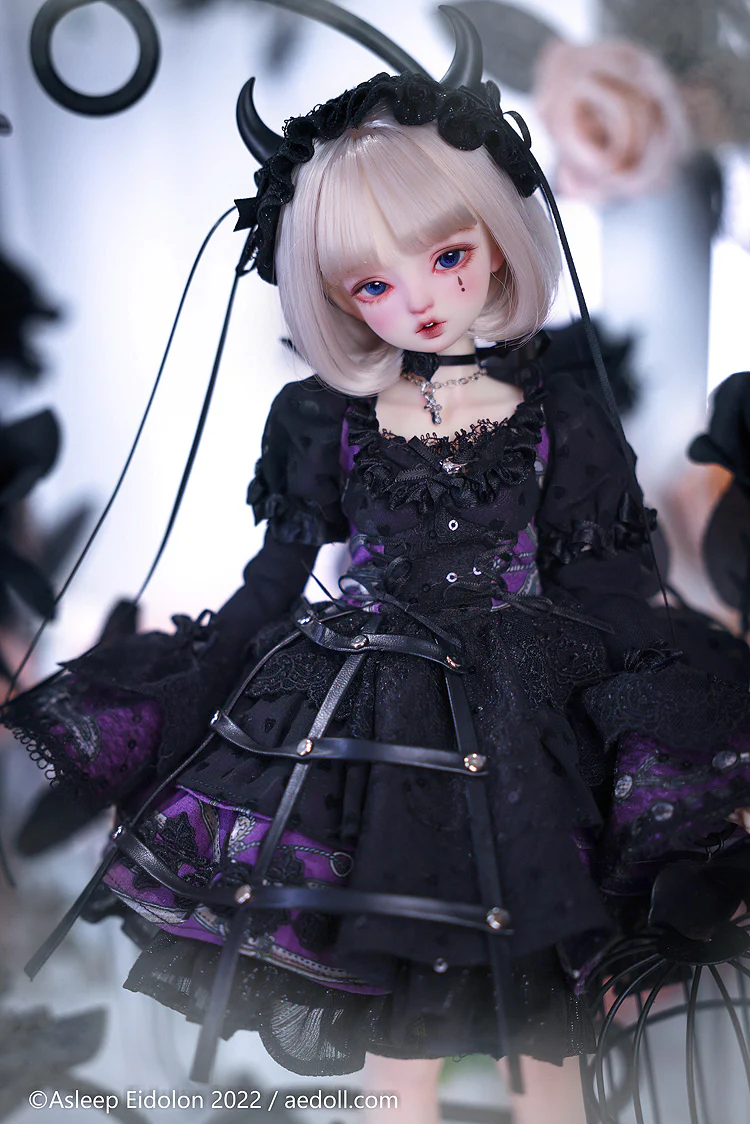 Martina | Preorder | DOLL - Image 10
