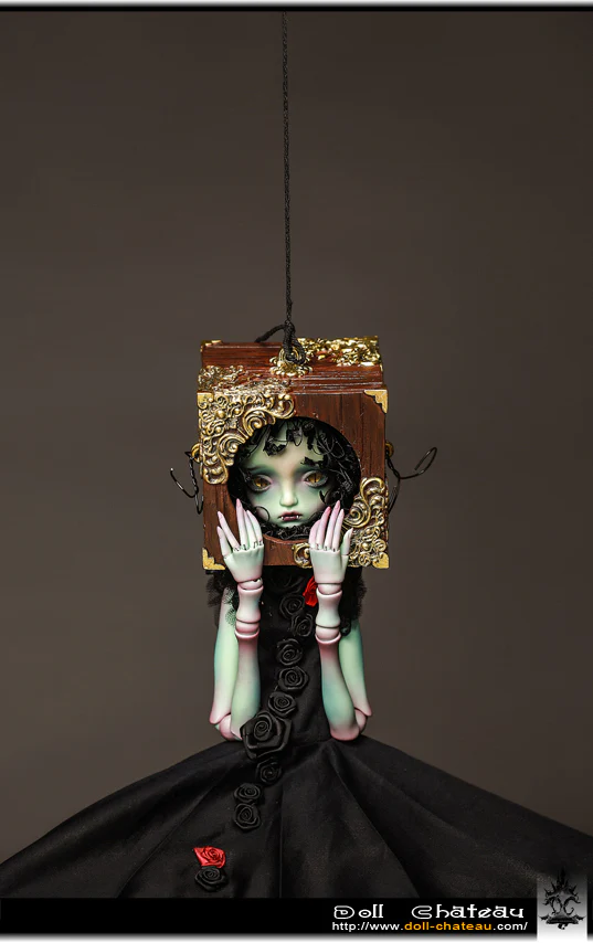 Medusa B | Preorder | DOLL - Image 6