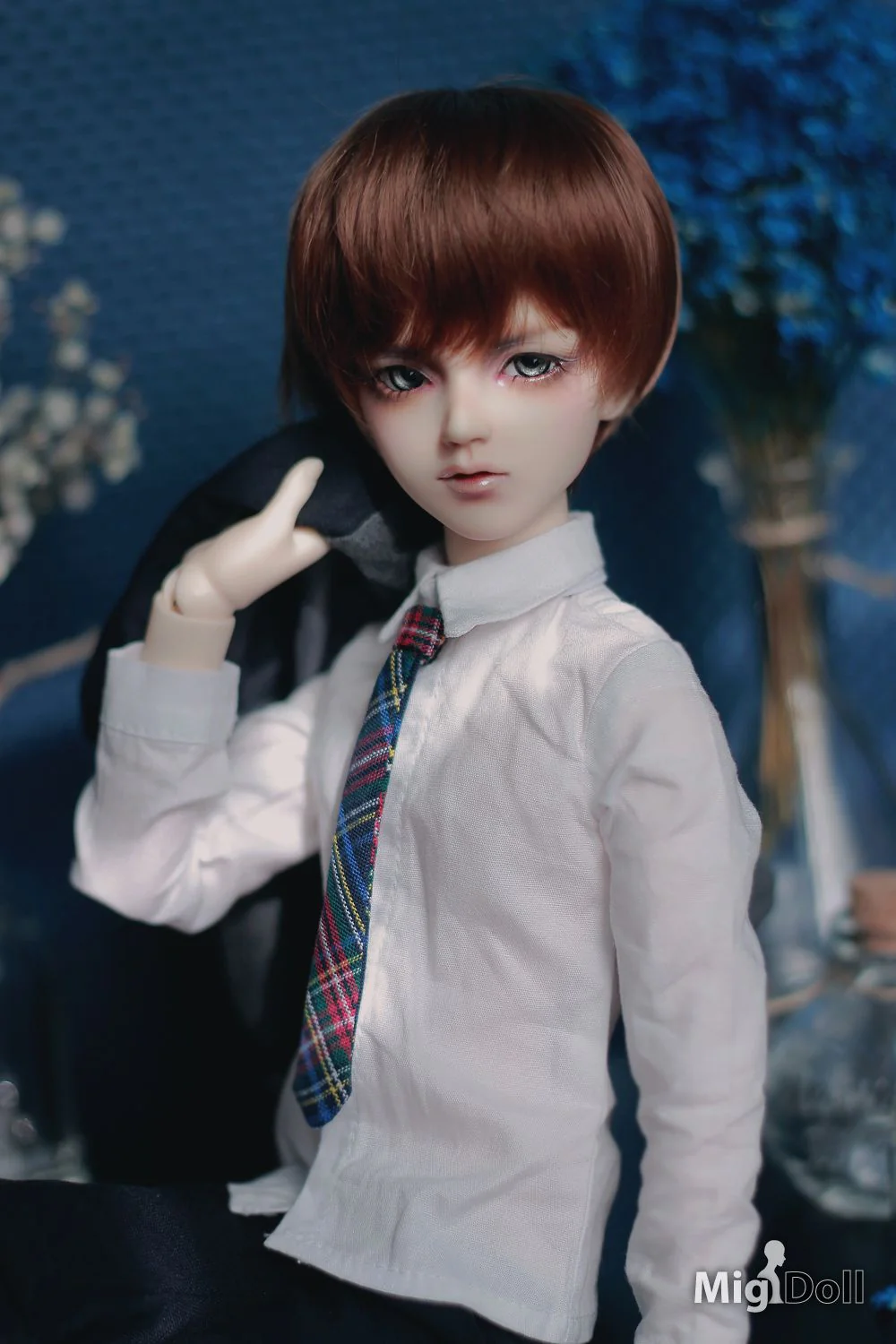 Min | Preorder | DOLL