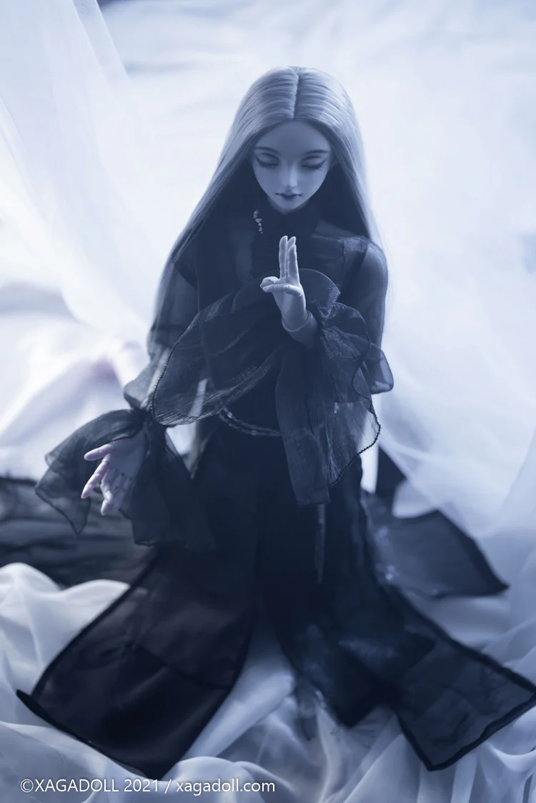 Mo Chen | Preorder | DOLL - Image 6