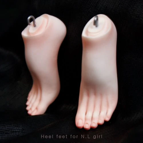 Molly | Preorder | DOLL - Image 24