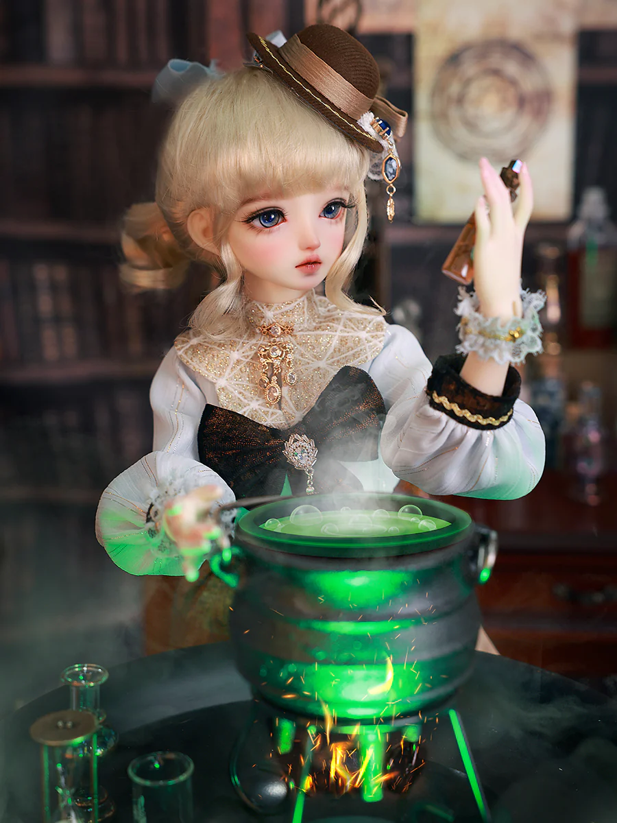 Nancy | Preorder | DOLL - Image 12