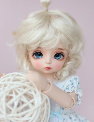 Olive | Preorder | DOLL