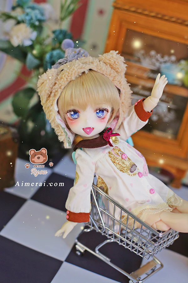 Petite Ryou - Manga Series | Preorder | DOLL - Image 2