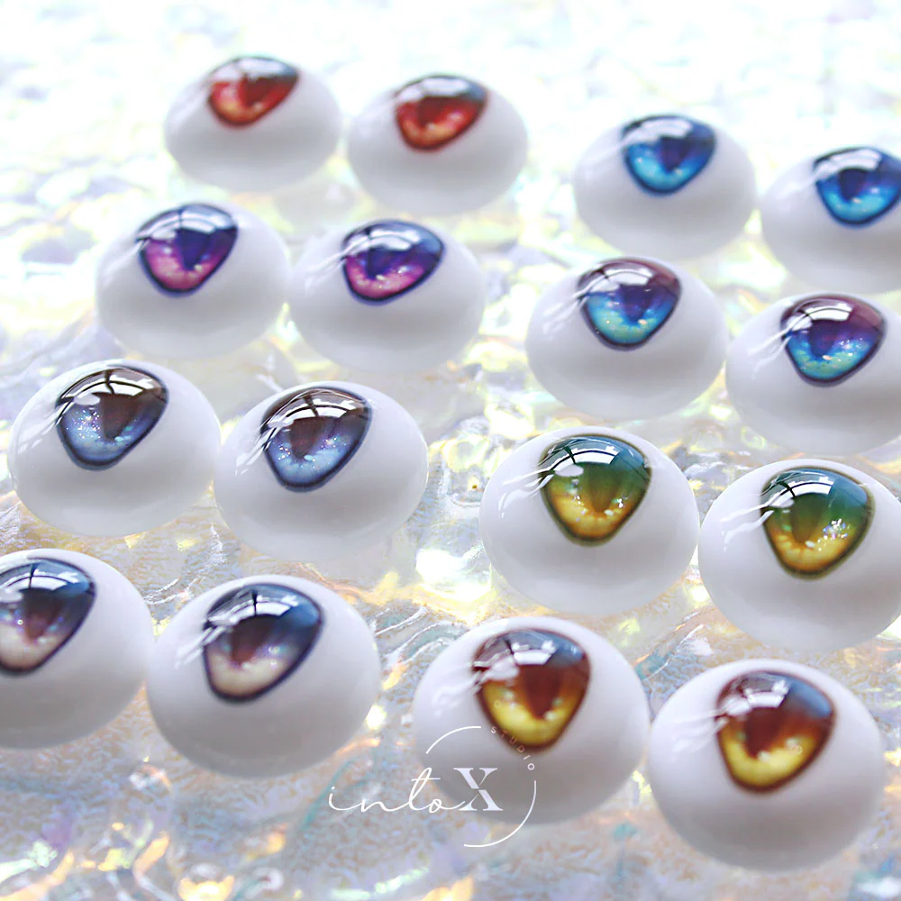Prayer Day Moth | Preorder | EYE - Image 2