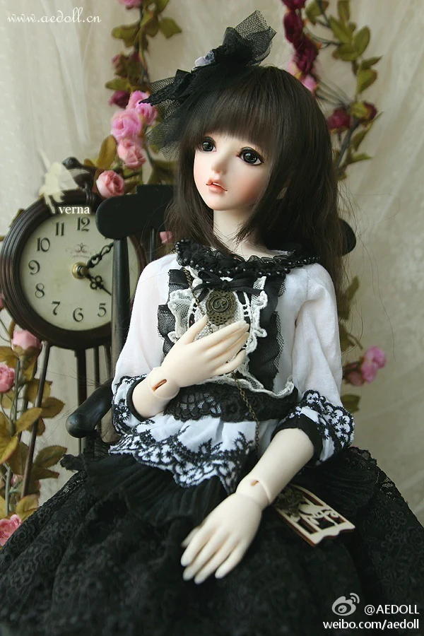 Verna | Preorder | DOLL - Image 4