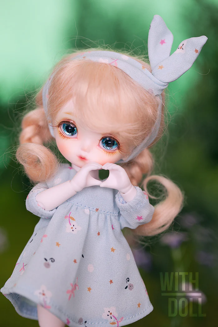 Vivian | Preorder | DOLL - Image 3