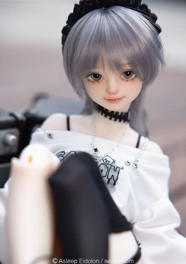 Yue Ling | Preorder | DOLL